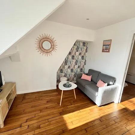 Les Appartements D'Ostende Calais Exterior photo